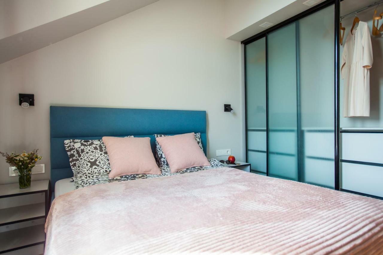 Penthouse In The City Center Вильнюс Экстерьер фото