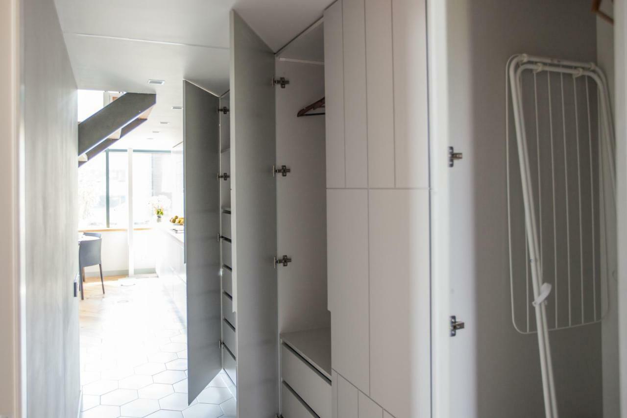 Penthouse In The City Center Вильнюс Экстерьер фото
